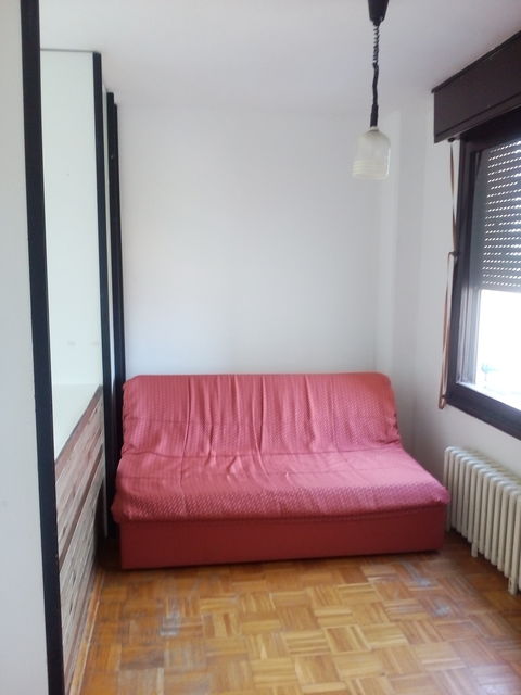 Vinogradski venac 36, Beograd - 2