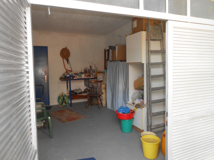 Dunavski put 8, Krčedin - 9