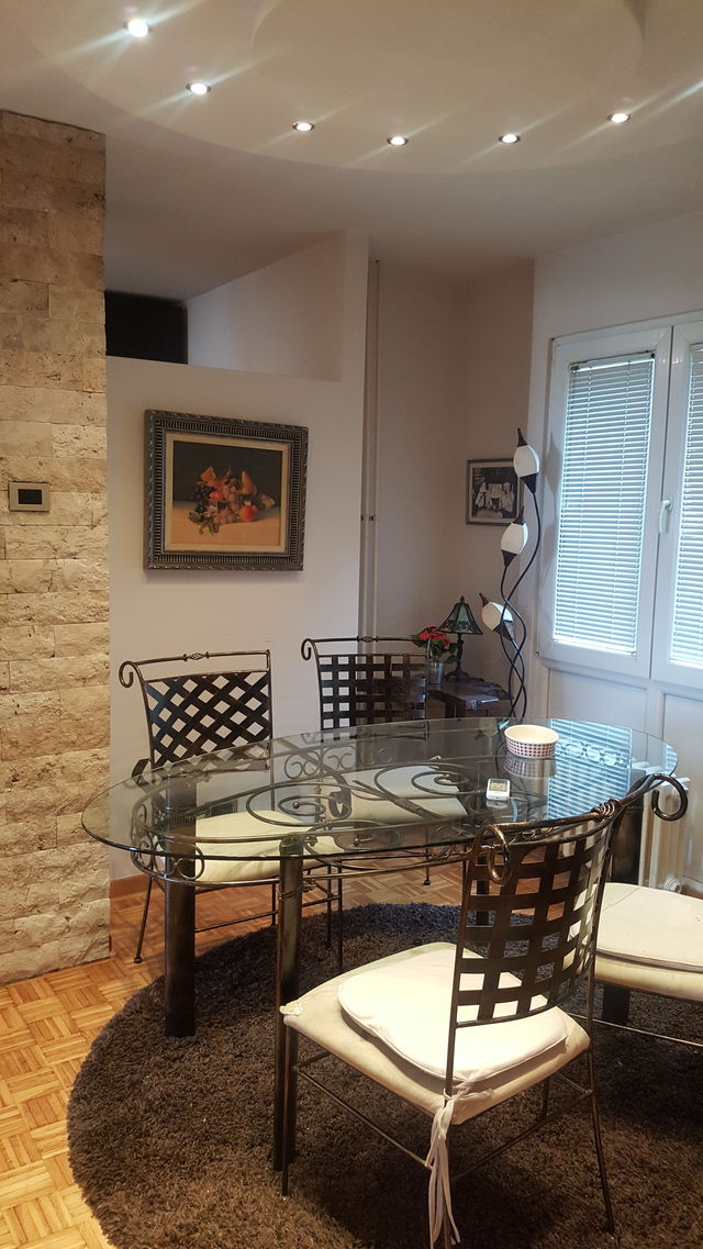 Bulevar Milutina Milankovića 42, Beograd - 4