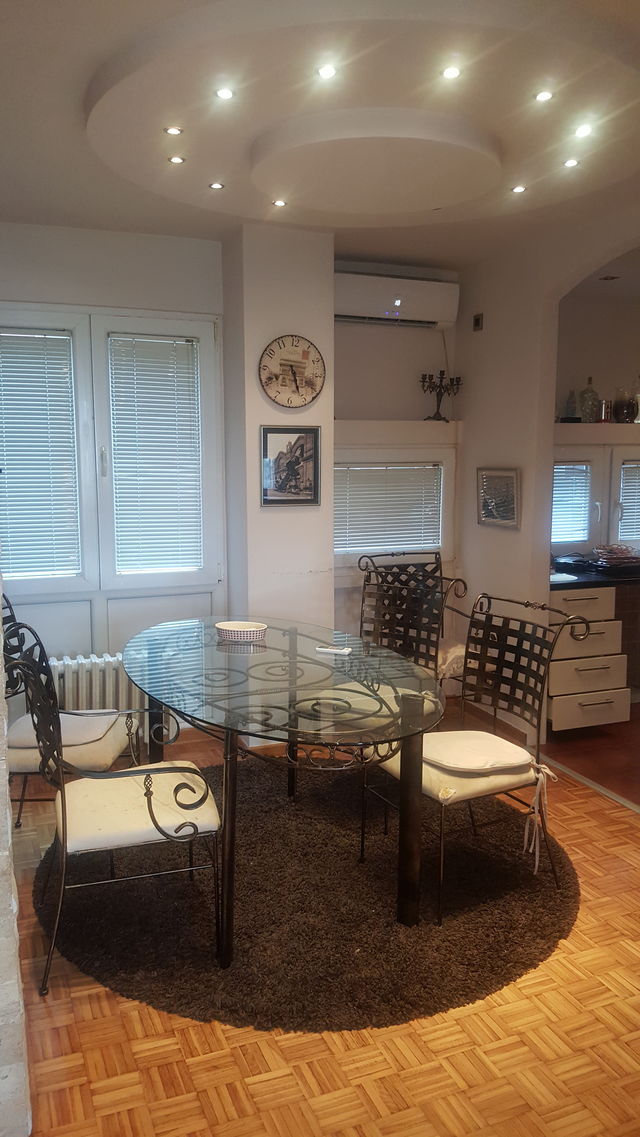 Bulevar Milutina Milankovića 42, Beograd - 7