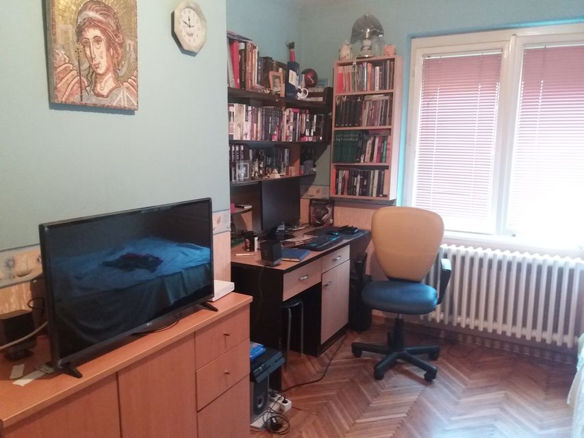 Džona Kenedija 45, Beograd - 8