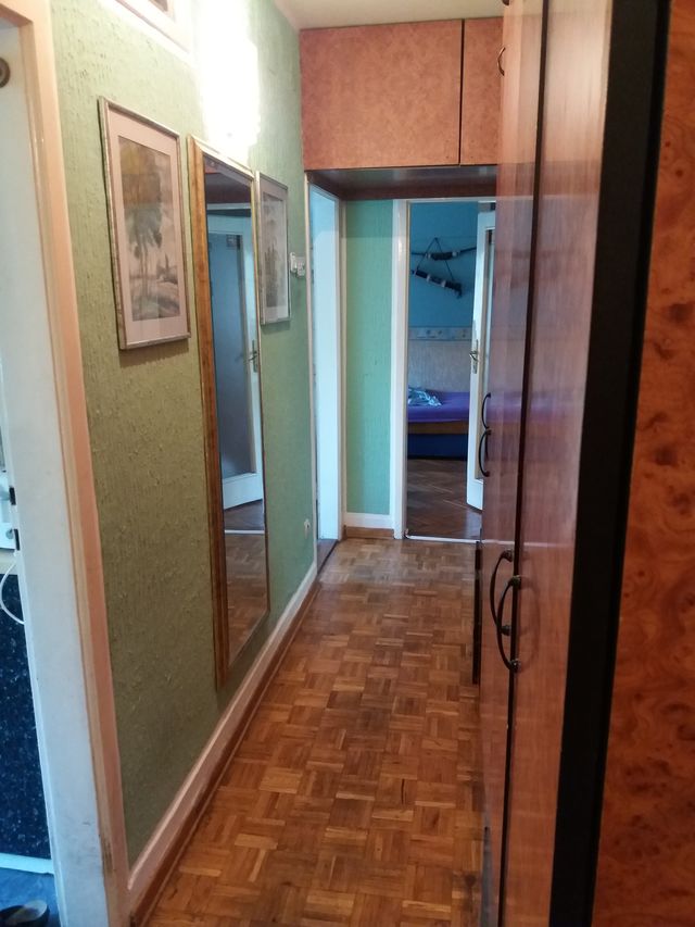 Džona Kenedija 45, Beograd - 5