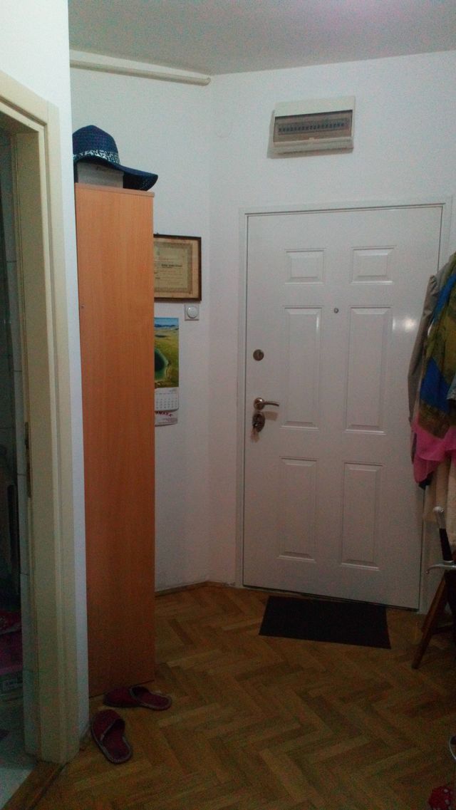 Španskih boraca 24v, Beograd - 2