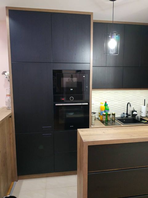 Dobropoljska 56, Beograd - 10