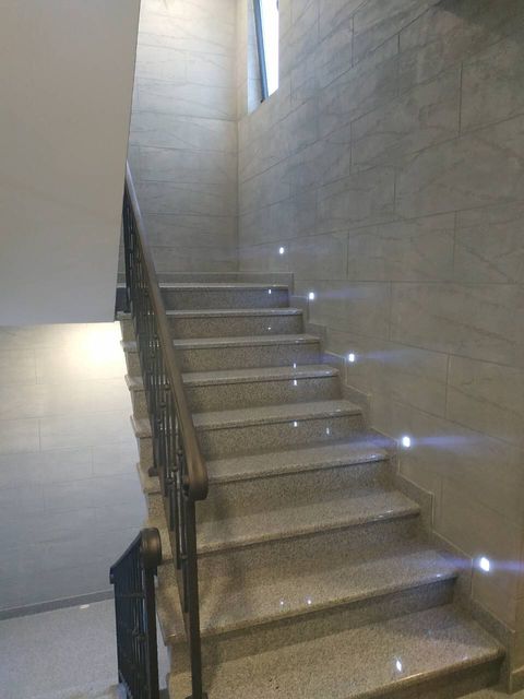 Dobropoljska 56, Beograd - 7