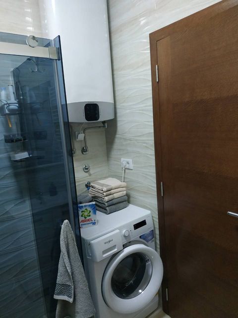 Dobropoljska 56, Beograd - 23