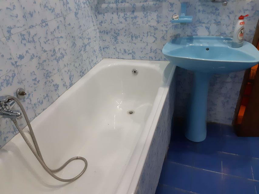 Šibenička 3, Beograd - 16