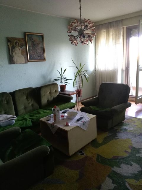 Džona Kenedija 7, Beograd - 3