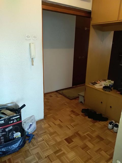 Džona Kenedija 7, Beograd - 9