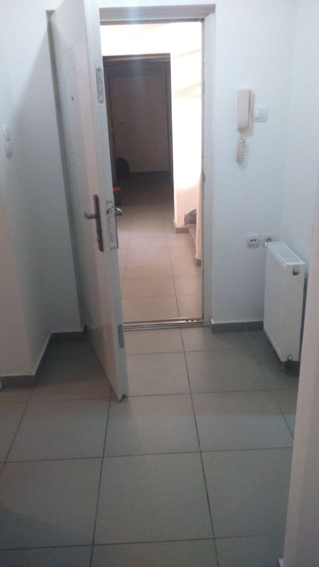 Radoja Domanovića 18, Beograd - 4