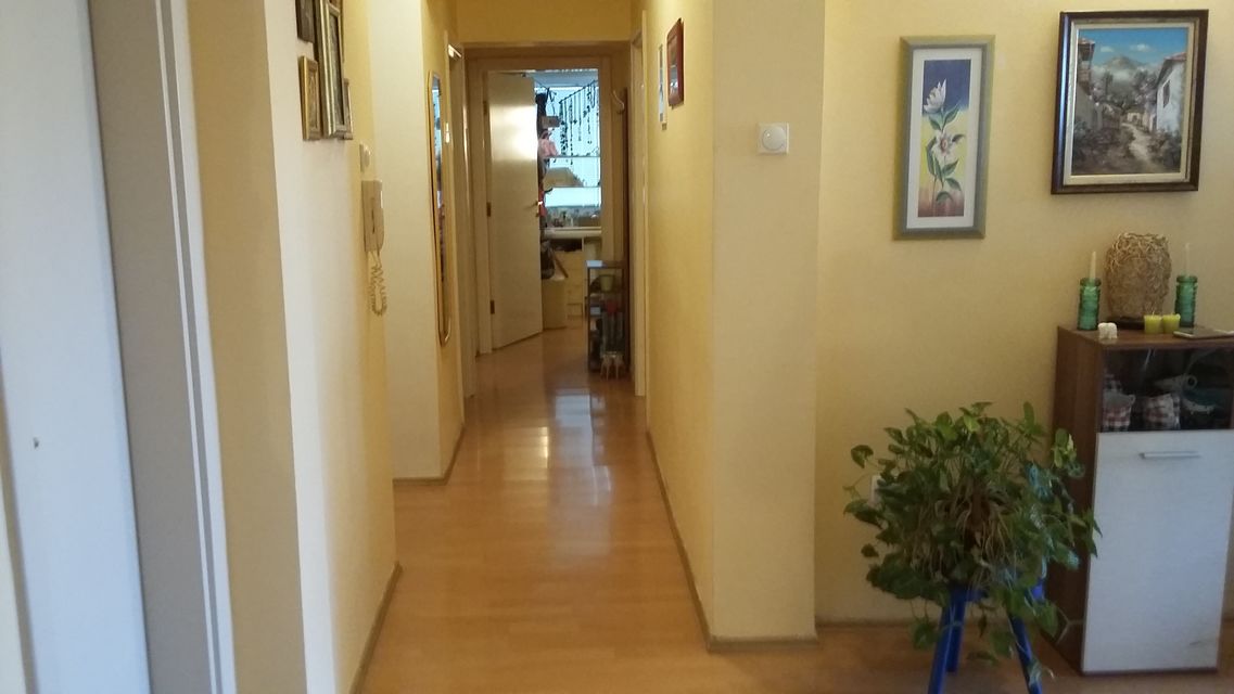 Ace Joksimovića 49, Beograd - 15