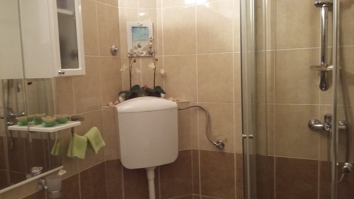 Ace Joksimovića 49, Beograd - 21