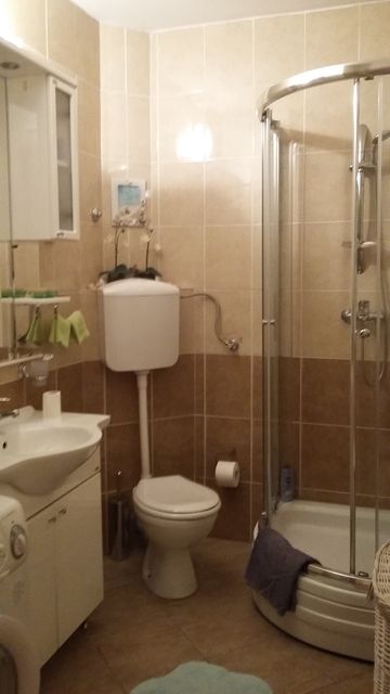 Ace Joksimovića 49, Beograd - 20