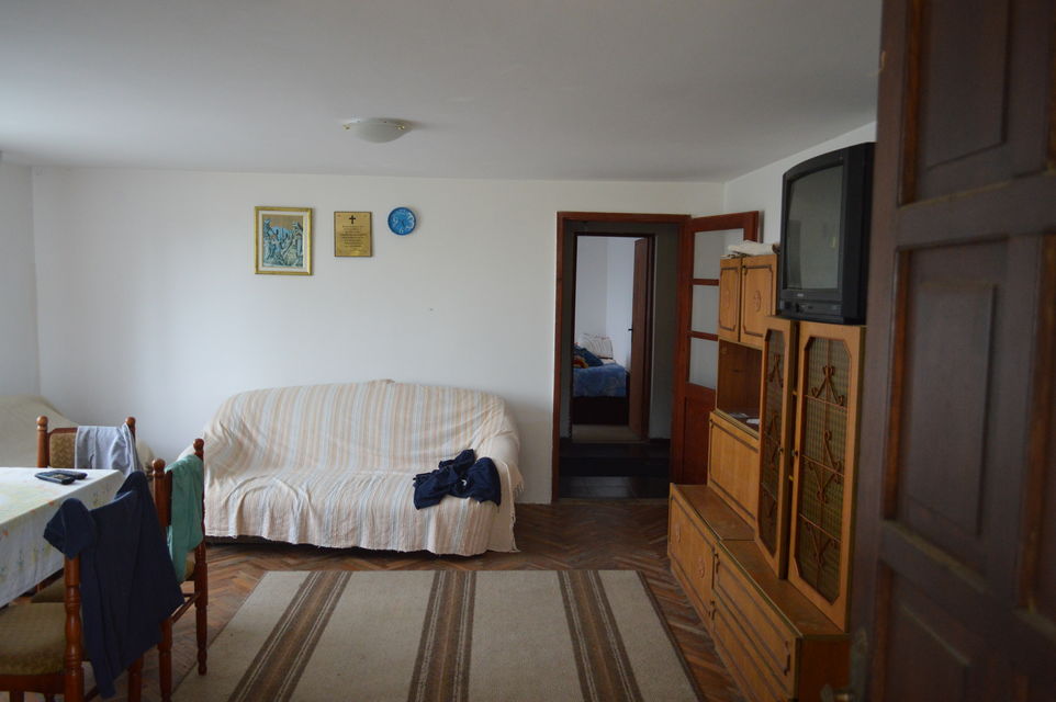 Stara Lipovica 1, Beograd - 7