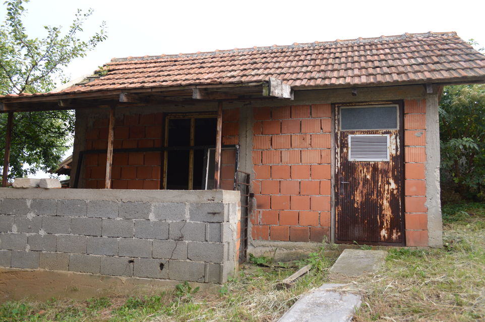 Stara Lipovica 1, Beograd - 8