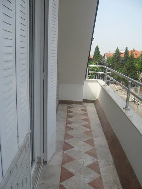 Izvorska 100, Beograd - 14