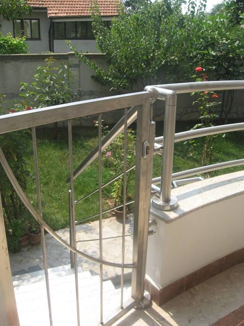 Izvorska 100, Beograd - 11