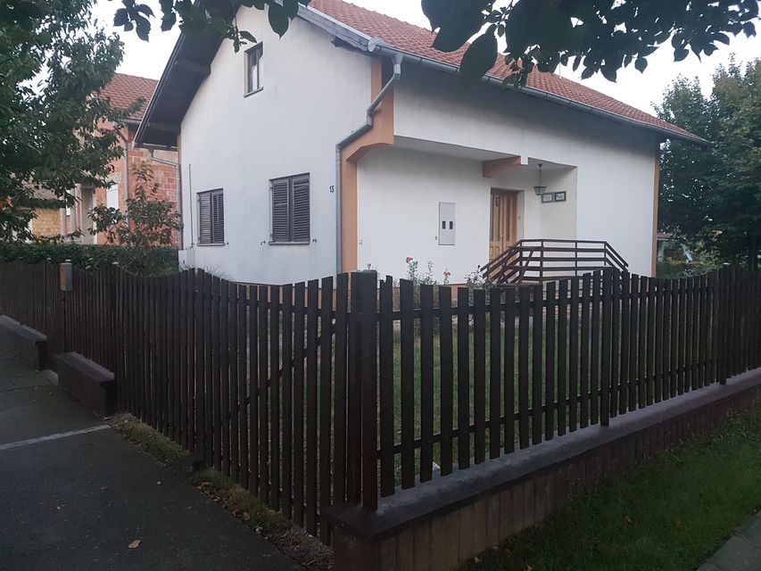 Ive Andrića 13, Inđija - 2