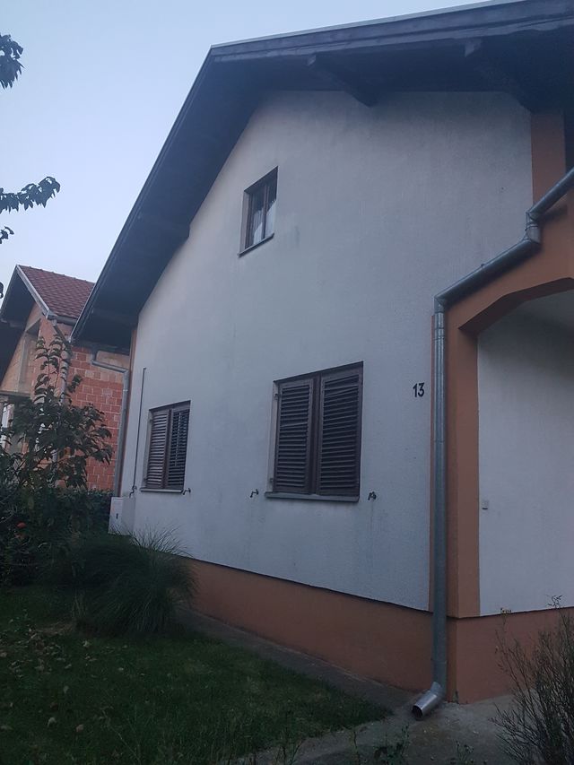 Ive Andrića 13, Inđija - 8