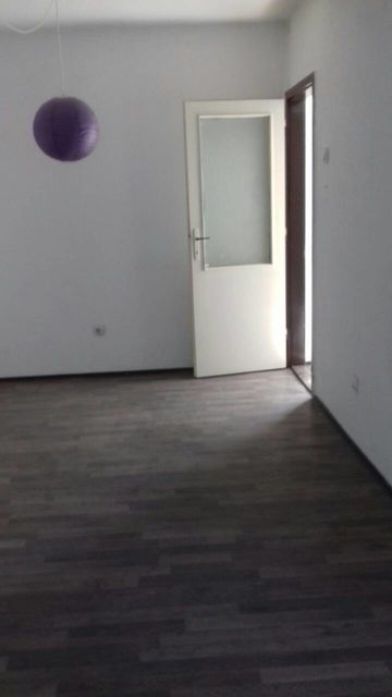 Kneza Lazara 7, Mladenovac - 4