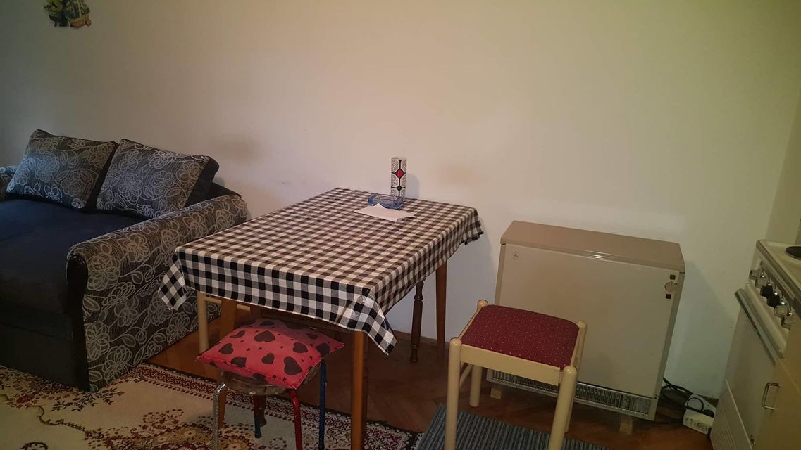 Mirijevski bulevar 56, Beograd - 3