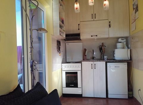 Prvoboraca 41, Beograd - 9