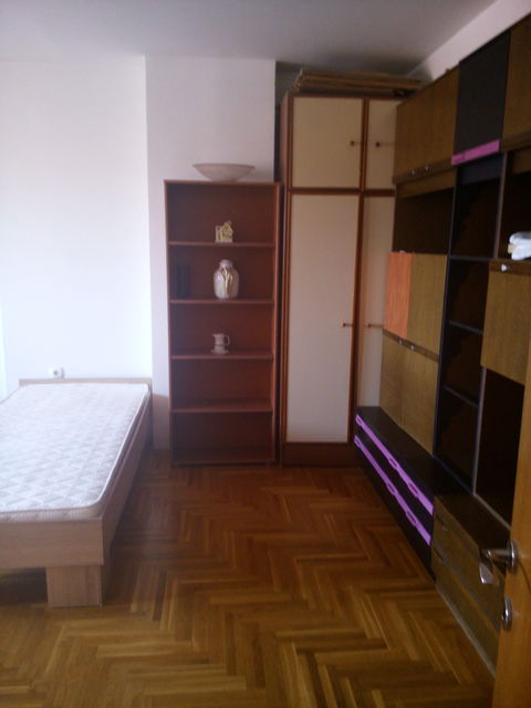 Tihomira Ostojića 4, Novi Sad - 2