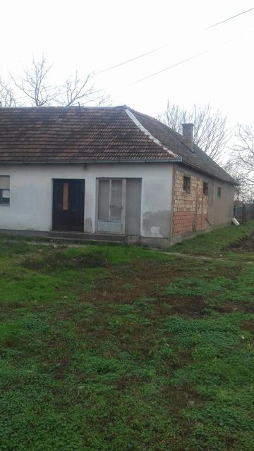 Vuka Karadžića 5, Ruma