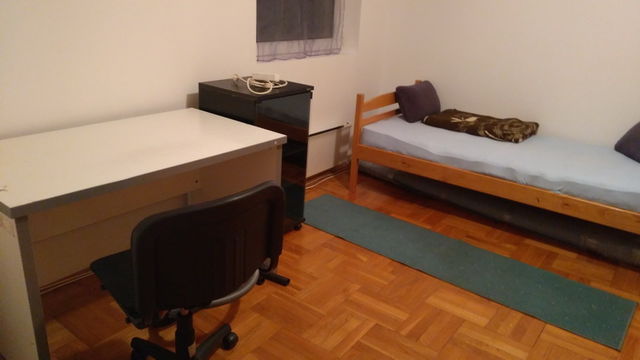 Milovana Šaranovića 12, Beograd - 4