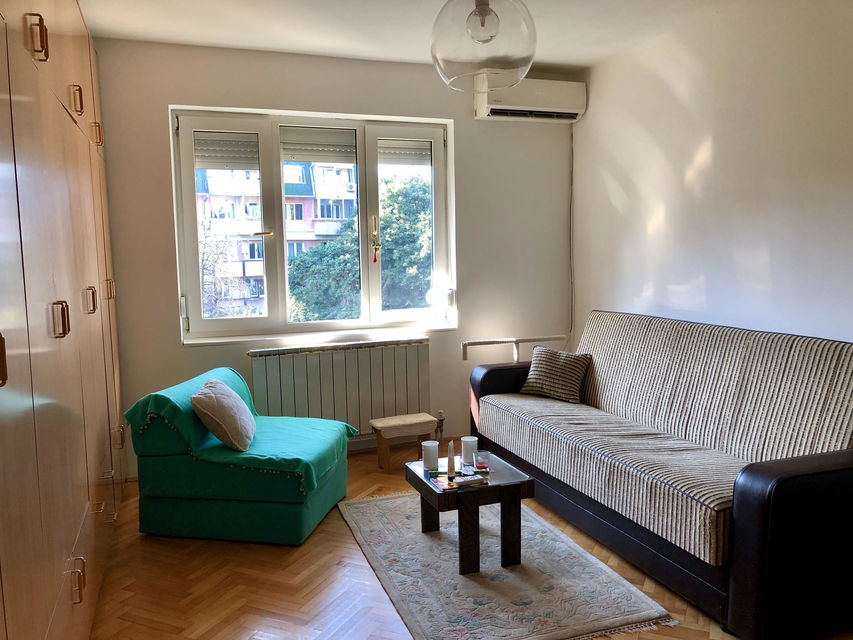 Braće Jerković 48, Beograd - 12