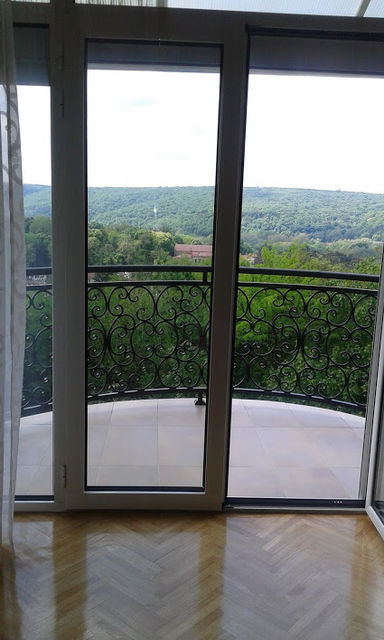 Augusta Cesarca 8, Beograd - 9