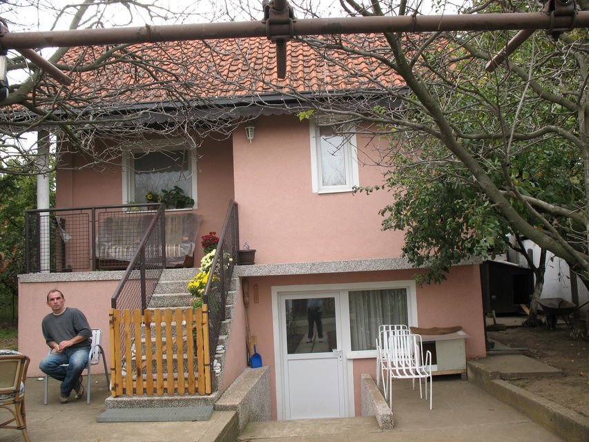 Kosovke devojke 24, Beograd - 1