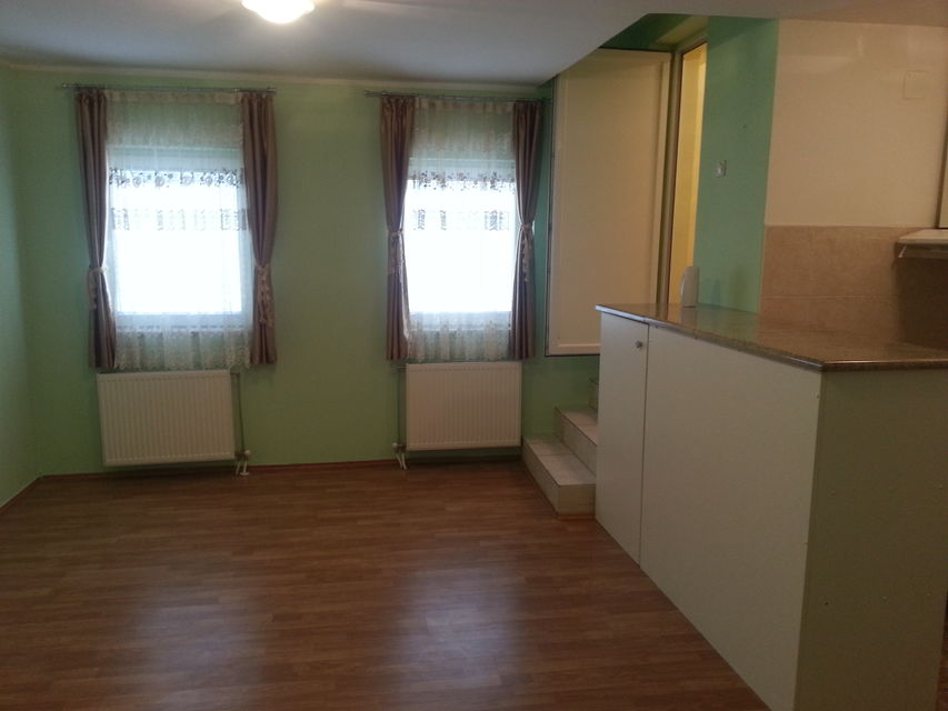 Tekeriška 18a, Beograd - 1