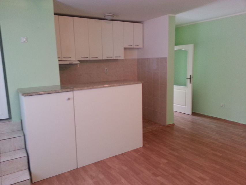 Tekeriška 18a, Beograd - 20