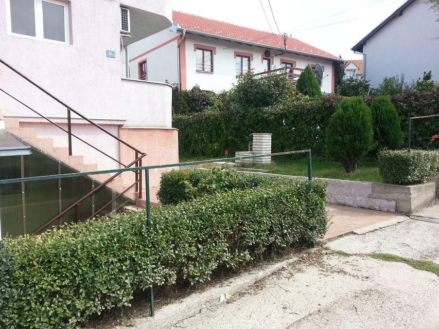 Tekeriška 18a, Beograd - 14