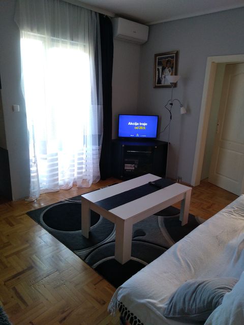 Prvoboraca 41, Beograd - 4