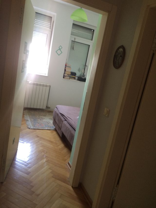 Vojvode Vlahovića 27e, Beograd - 6