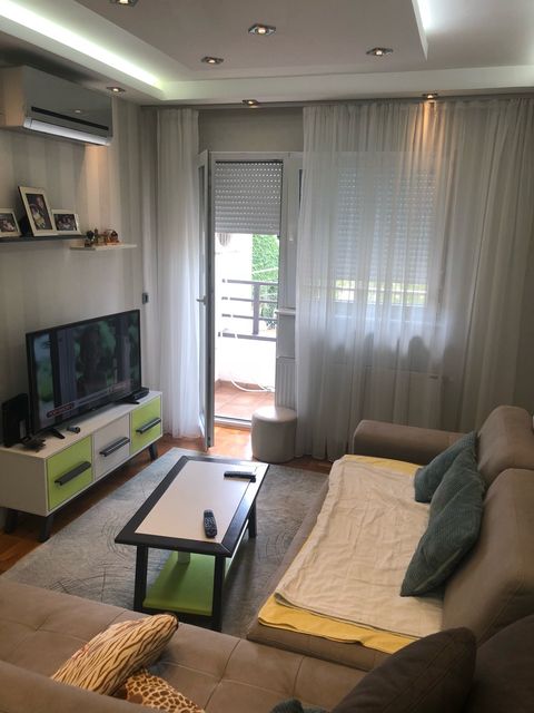 Černiševskog 4, Novi Sad - 1