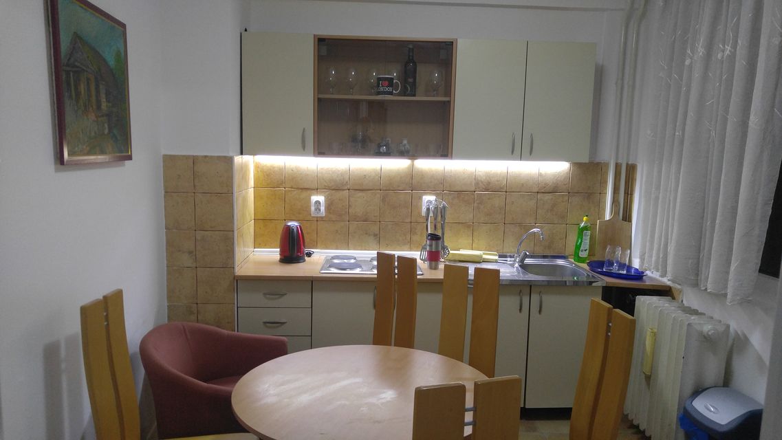 Topličin venac 29, Beograd - 4