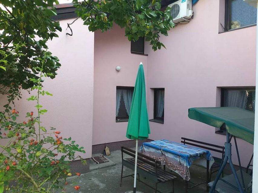 Veselina Masleše 13, Beograd - 4