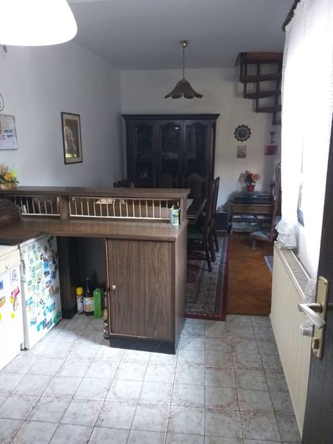 Veselina Masleše 13, Beograd - 8