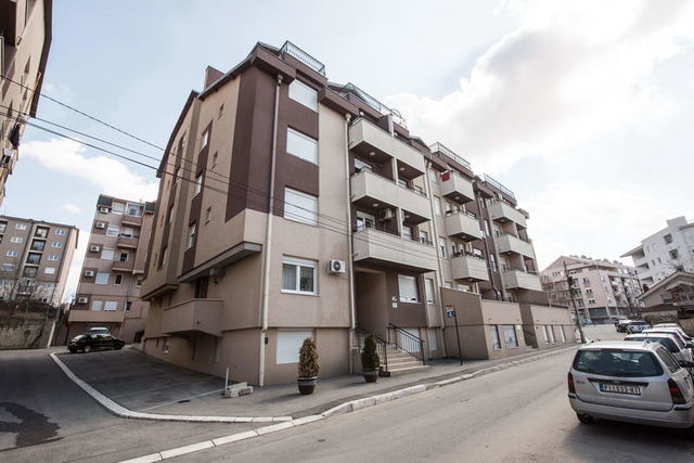 Vojvode Vlahovića 47e, Beograd - 7