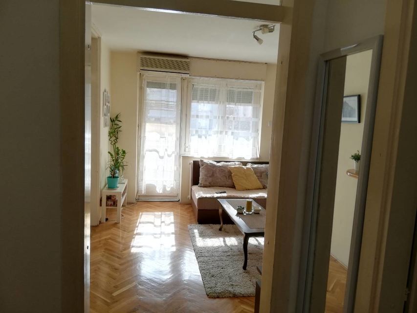 Dr Dragoslava Popovića 11, Beograd - 7