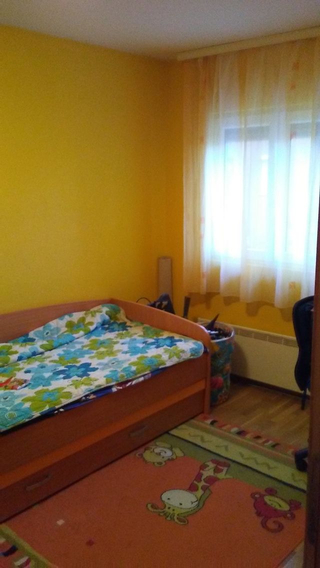 Slavka Rodića 19a, Beograd - 4