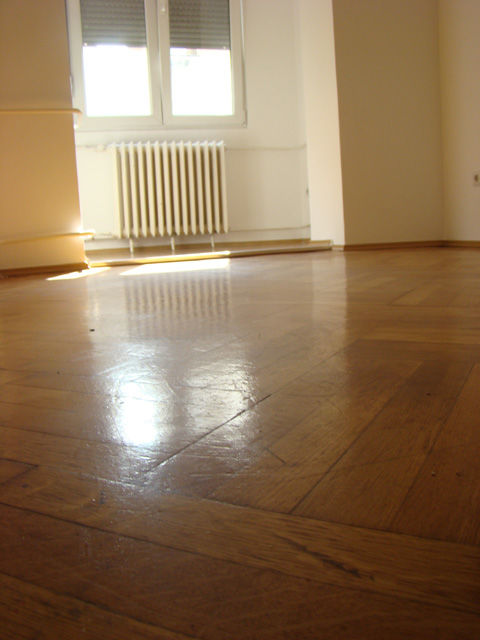 Nikolaja Krasnova 17, Beograd - 14