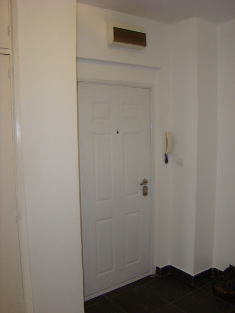 Nikolaja Krasnova 17, Beograd - 12