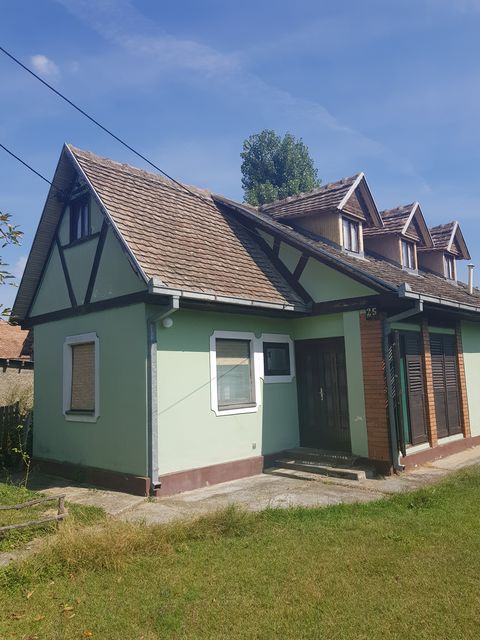 Radivoja Dimitrijevića 25, Glušci - 1