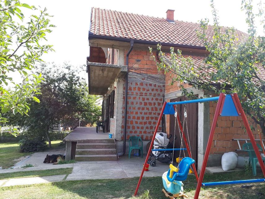 Zabranska 97a, Beograd - 2