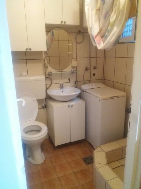 Đorđa Kratovca 16, Beograd - 4