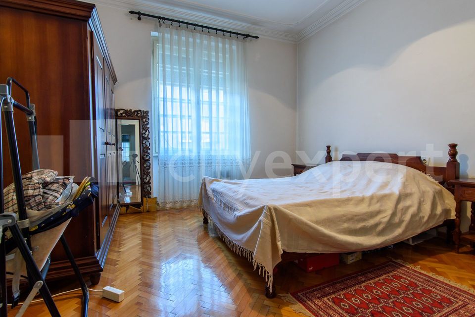 Admirala Geprata 3B, Beograd - 3